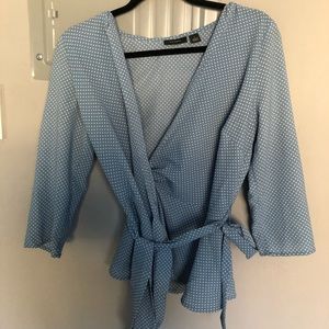 Halogen Pokadot wrap shirt light blue